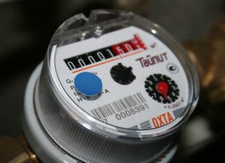 Jaki zawór napełniający do spłuczki?