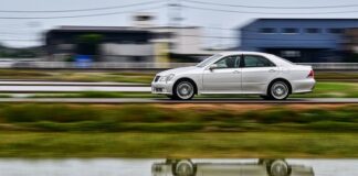 Ile koni ma Toyota Corolla Hybrid?